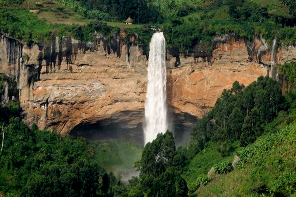 3 Days Sipi Falls visit and safari to Pian-Upe Game Reserve