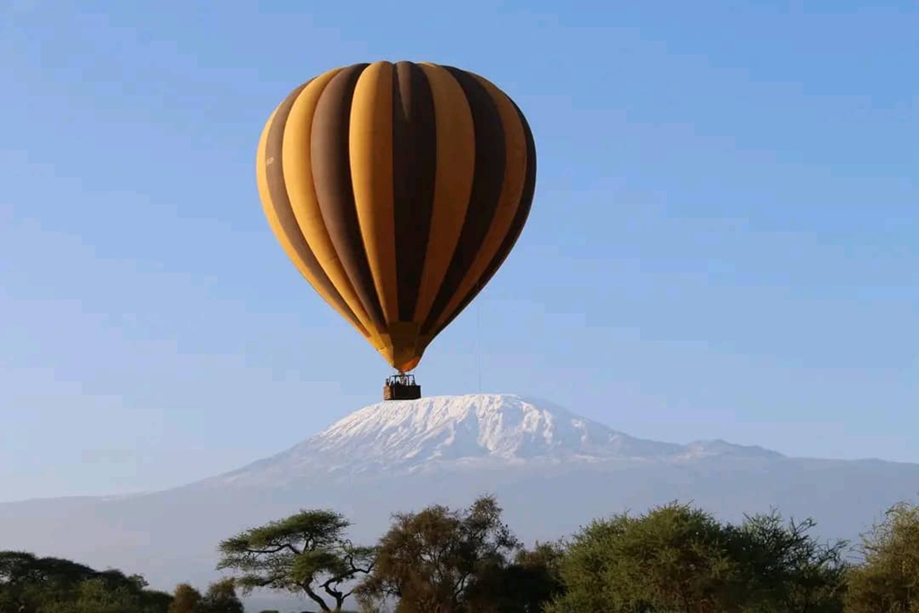 Hot Air Ballon Safaris in Masai Mara National Reserve