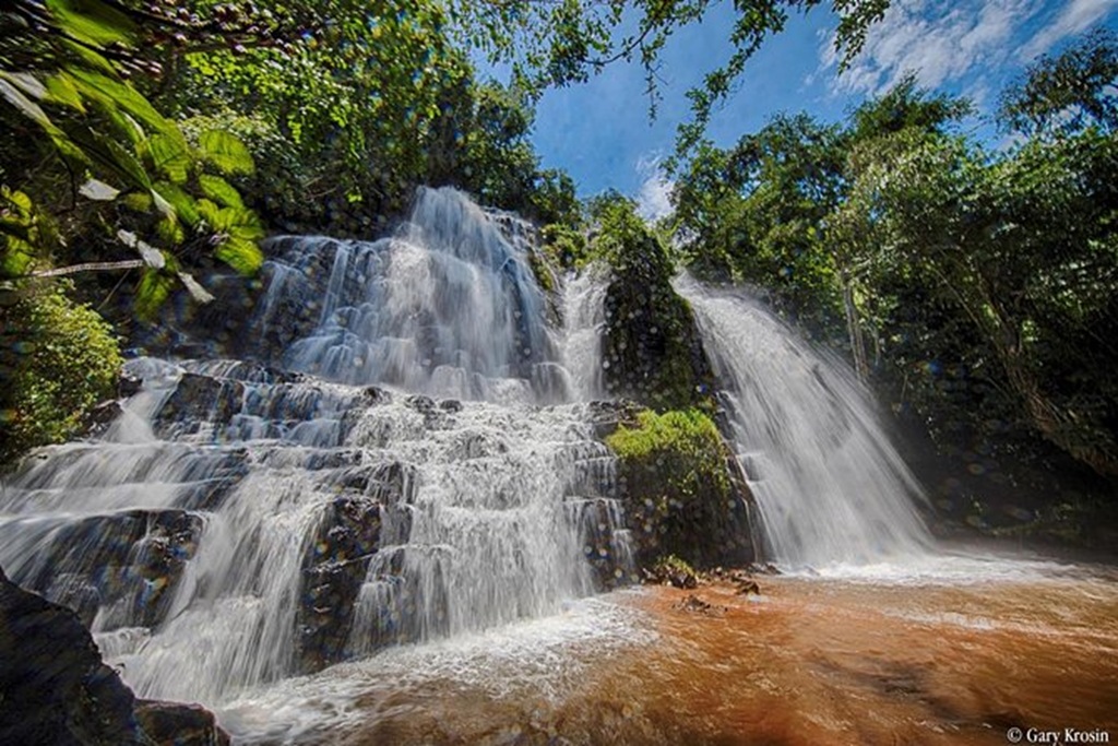 Karera Waterfalls
