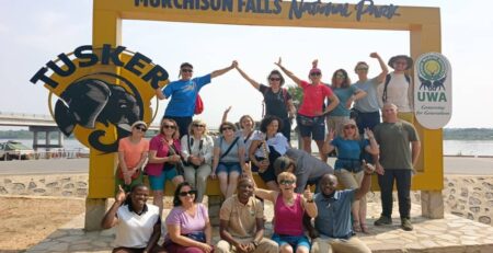 Guide to Tipping on a Uganda Safari