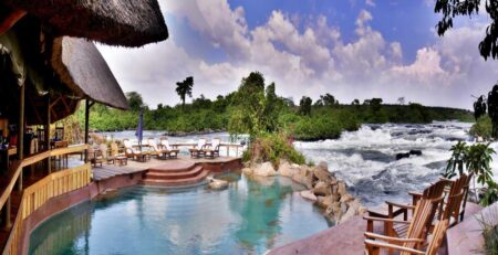 Uganda Luxury Safaris vs Budget Safaris